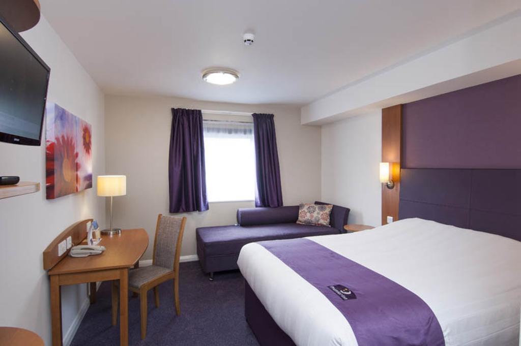 Premier Inn Sevenoaks/Maidstone Kültér fotó