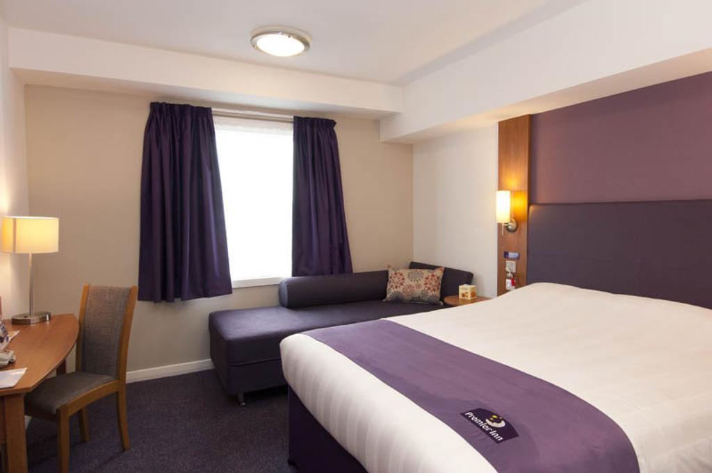 Premier Inn Sevenoaks/Maidstone Kültér fotó